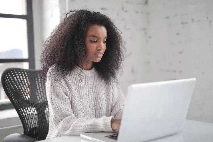 A paralegal preparing for her interview